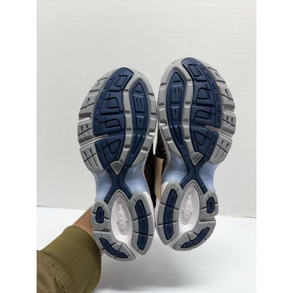 Asics Gel 1130 Gravel Silver Blue Fade 1203A609 022 Size 6.5 Men Size 8 Women